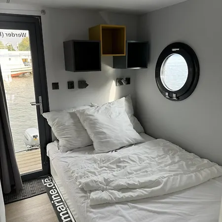 Úszó hotel Hausboot Marieke Fuehrerscheinfrei Schwerin