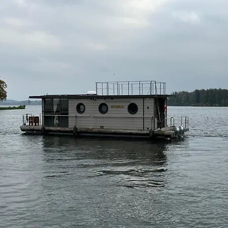 Botel Hausboot Marieke Fuehrerscheinfrei
