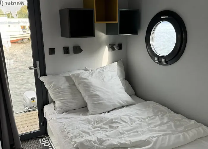 Botel Hausboot Marieke Fuehrerscheinfrei Schwerin (Mecklenburg-Vorpommern)